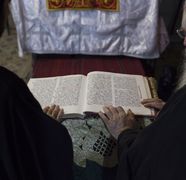 Sărbătoare cu cruce neagră în calendar ortodox la data de 27 septembrie 2025: Este pomenit ocrotitorul Mănăstirii Snagov! Toată lumea trebuie să se închine acestui Sfânt